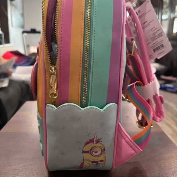 Loungefly Universal Studios Minions Despicable Me Mini Backpack NWT - Picture 4 of 5